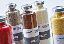 LANXESS filters harmful substances from water Ionenaustauscher_Lewatit__011