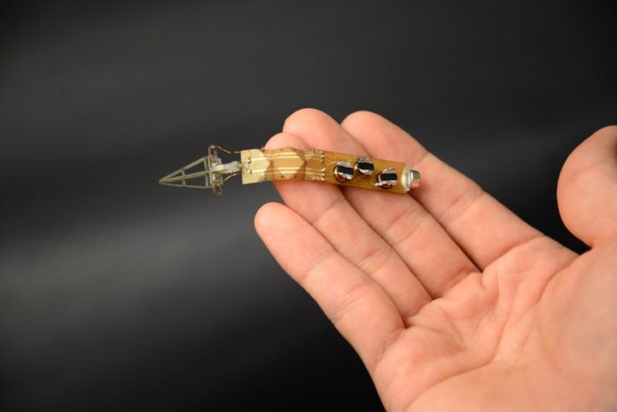 Battery-Free-Folding-Robot