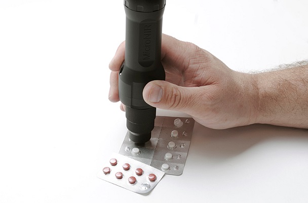 micronir-tablet-probe