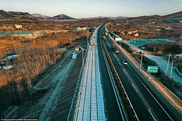 China's_Solar_Highway