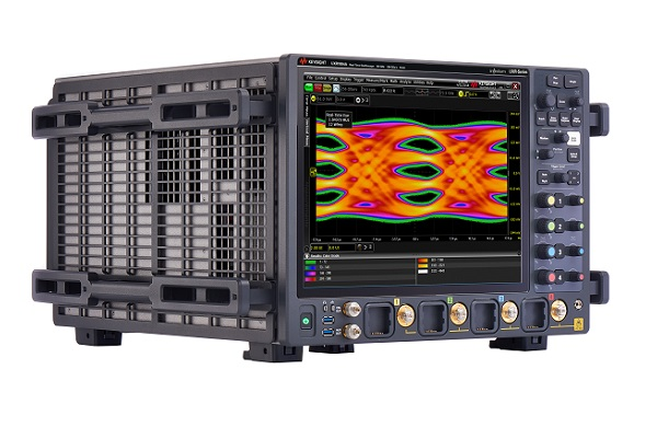 Keysight-UXR1104A-110-GHz-oscilloscope .