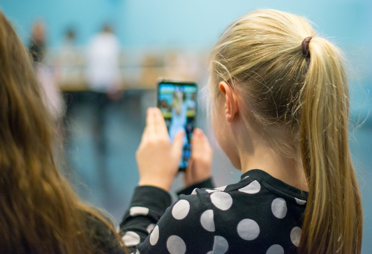 The Benefits of Augmented Reality in the Modern World The Benefits of Augmented Reality