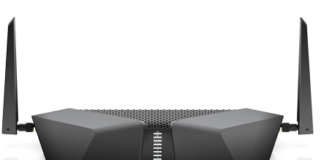 Nighthawk RAXE500 Tri-Band Wi-Fi Router