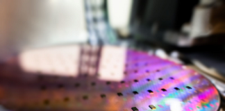 Die-to-Wafer