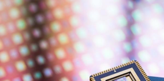 MICLEDI's microLED arrays (Blue GaN, 3um pixel pitch) for polychromatic QD integration.