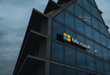 How Can Microsoft 365 Be Used in Conjunction with Cloud-Based Intranet Services for Collaboration? Microsoft 365