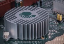 Passive heat sinks