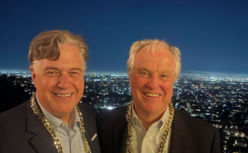 Michael Hinshaw, CEO of Green Circuits, Awarded ‘Silver Fox’ at MW Associates’ Client Appreciation Dinner Green Circuits Michael Hinshaw Silver Fox