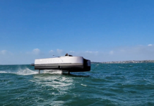 Vessev's Electric Foiling Ferry Conquers Waves in Early Testing