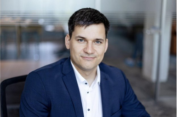 Photonics Expert: New Generation of Semiconductors Bound to Radically Reduce Carbon Footprint Antanas Laurutis, CEO of Altechna