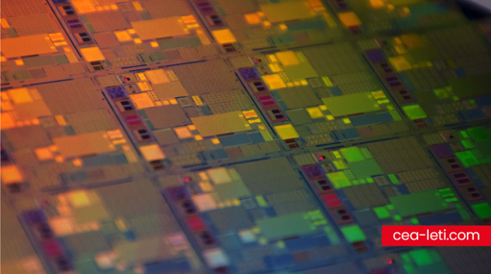 22nm FD-SOI chips embedding FeRAM memories