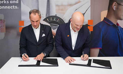 AI-Driven Manufacturing