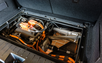 The Role of Connectors in Thermal Management in EVs Role of Connectors