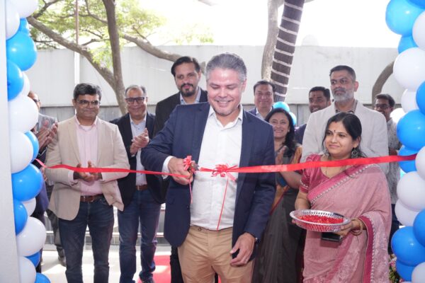 Mr Flavio Moraes Junior MD & CCE, Ingram Micro India_inaugurating the new Ingram Micro Bengaluru office Ingram Micro India